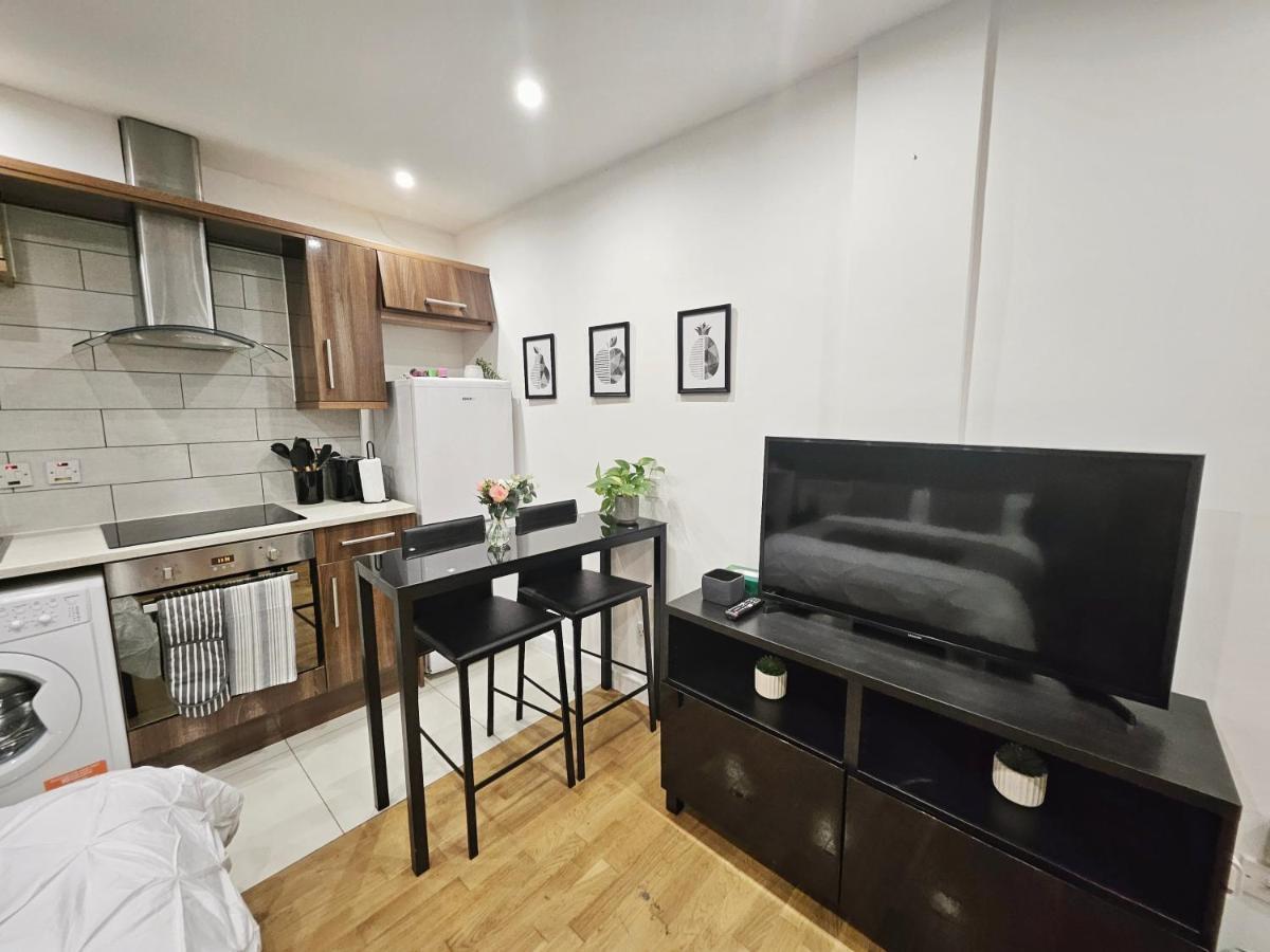 Gdy0 - The Green Dragon Apartment Londen Buitenkant foto